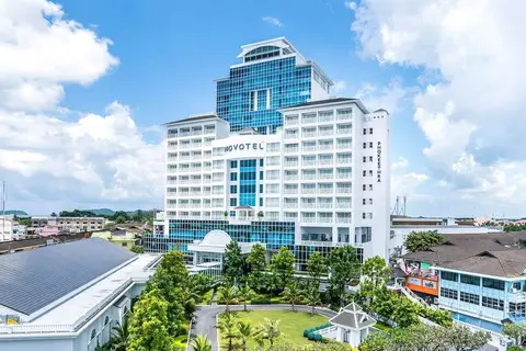 Novotel Phuket Phokeethra Hotel in ภูเก็ต