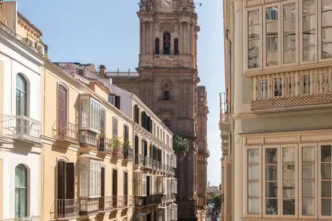 Libere Malaga Plaza Del Siglo in Málaga