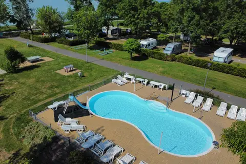 Aranypart Camping & Apartments in Siófok — foto 7