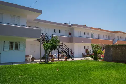 Kefalos Studios in Αντιμάχεια