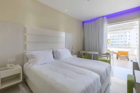 Tasia Maris Beach Hotel & Spa in Ayia Napa — foto 14