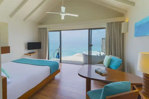Centara Ras Fushi Resort & Spa Maldives in Centara Ras Fushi Resort & Spa — foto 5