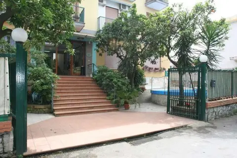 Hotel La Pergola in Sant'Agnello — foto 17