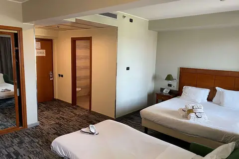 Mercure Rome Leonardo da Vinci Airport in Fiumicino — foto 12
