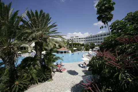 Avanti Hotel in Paphos — foto 10