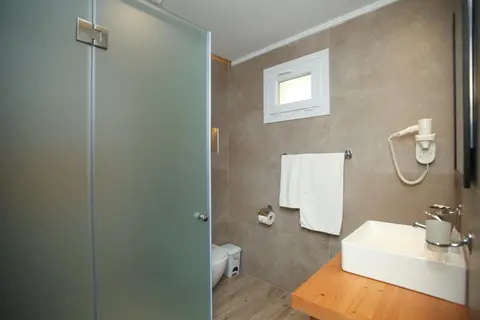 Naias Beach Hotel in Δημοτική Ενότητα Παλλήνης — foto 26