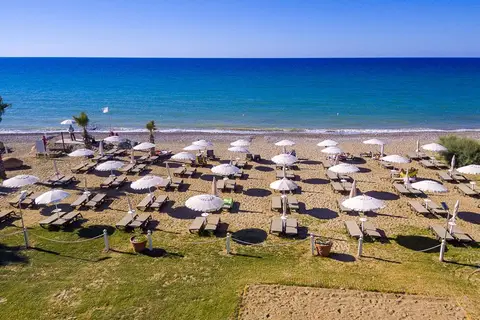 Acacia Resort in Campo Felice Di Roccella — foto 5