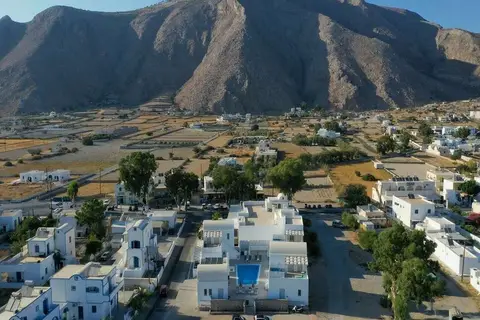 Petra Aqua Villa in Santorini Sky, Luxury Resort, foto 6
