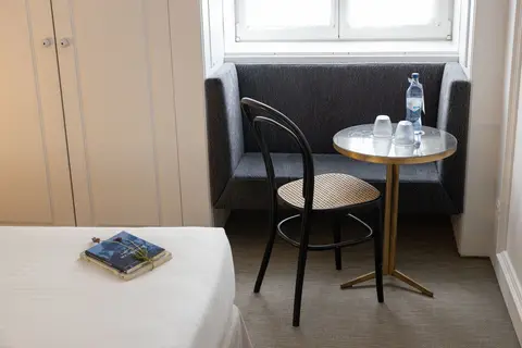 Lisboa Pessoa Hotel in Almada — foto 14