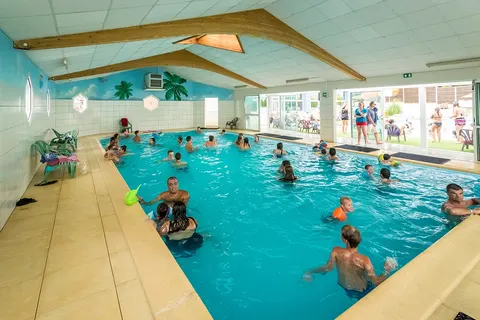 Camping Les Pirons foto 4