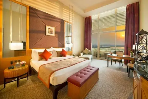 Al Raha Beach Resort & Spa in الراحة — foto 5
