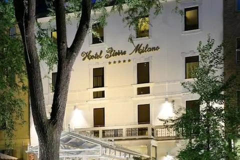 Pierre Milano in Milaan — foto 29