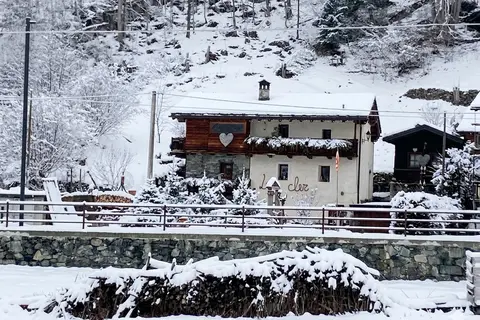Maison Le Cler - Logies & ontbijt in Valtournenche