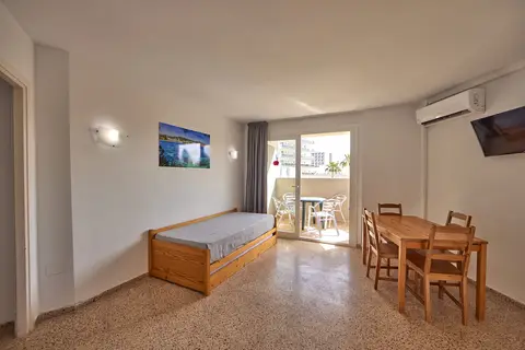 Magaluf Playa Apartments in Magaluf — foto 21