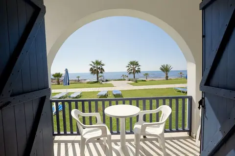Kefalos Beach Tourist Village in Paphos — foto 30