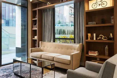 Hotel Fairfield Inn & Suites New York Manhatt in New York — foto 13
