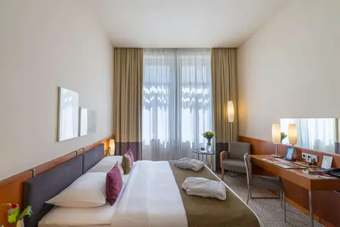KK Central in Praag — foto 10