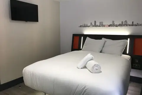 easyHotel London City Shoreditch in Londen — foto 11