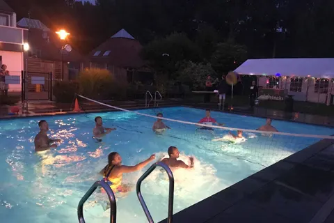 Vakantiepark Buitenhuizen in Velsen-Zuid — foto 2