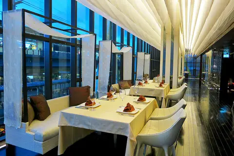 Mode Sathorn in Bangkok, foto 23