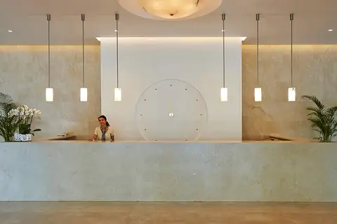 Sunrise Beach Hotel in Παραλίμνι — foto 24