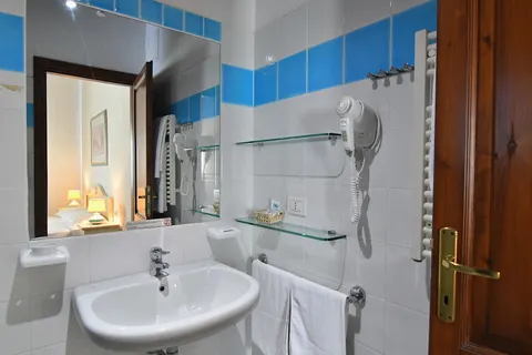 Club Hotel Li Suari in San Teodoro — foto 13