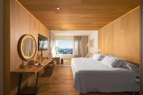 Higueron Hotel Malaga, Curio Collection by Hilton in Fuengirola, foto 30