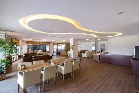 Sunday Beach Hotel in Kusadasi — foto 9