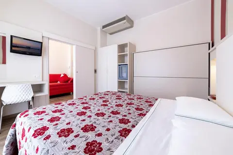 Hotel Rondinella in Misano Adriatico — foto 6