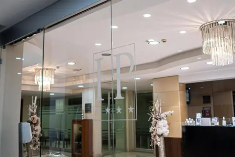 Première in Giugliano In Campania — foto 4