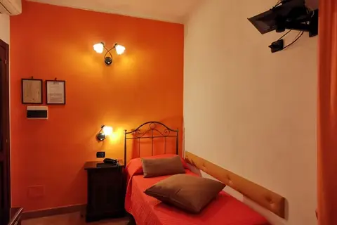 Neapolis in Napels, foto 19