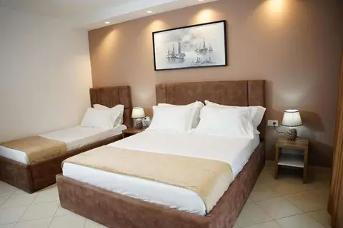 Atrium Deluxe Resort in Golem — foto 2