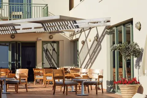 Grand Bay Beach Resort in Kolymbari — foto 19
