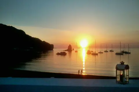 Les Sables Noirs in Lipari, foto 29