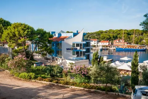 Hotel Maxim in Bozava — foto 4