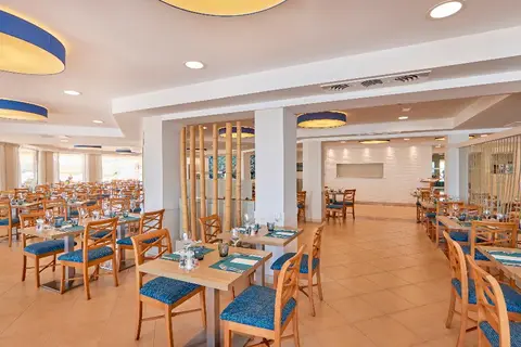 Universal Hotel Marqués in Colònia de Sant Jordi — foto 8