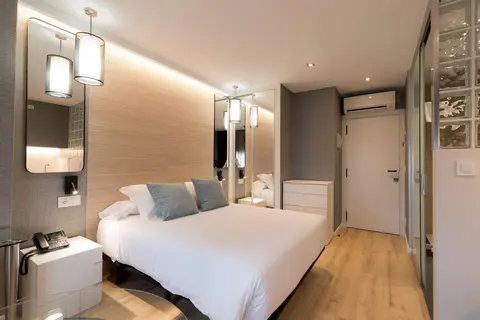 Hotel Avenida in A Coruña — foto 15