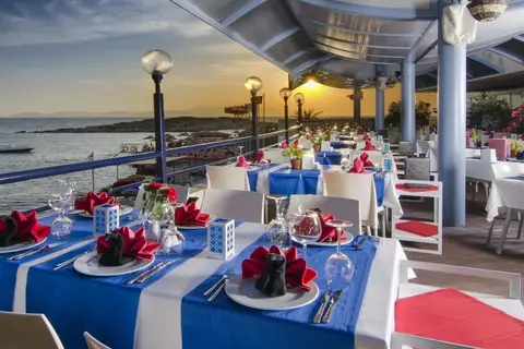 The Grand Blue Sky International in Kuşadası — foto 5