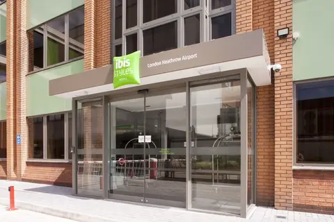 ibis Styles London Heathrow Airport in Londen — foto 16