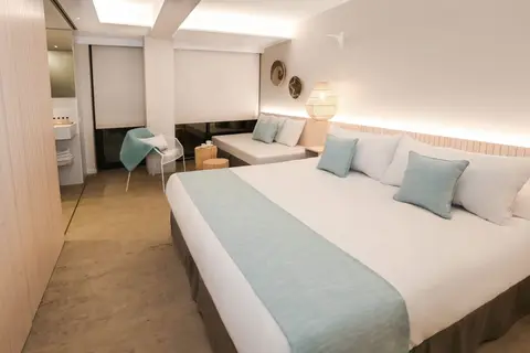 Hotel Kaktus Playa in Calella — foto 11