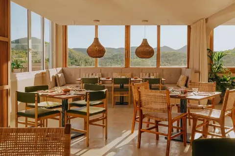 Mondrian Ibiza in Santa Eulària des Riu — foto 8