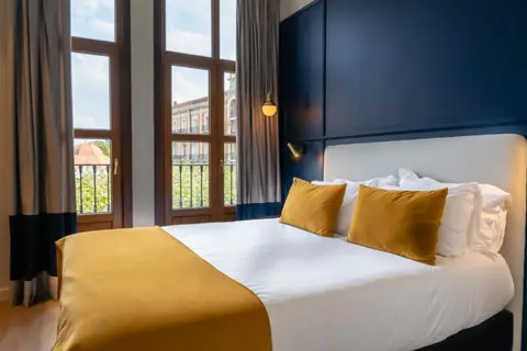 Puente Colgante Boutique Hotel in Portugalete — foto 8