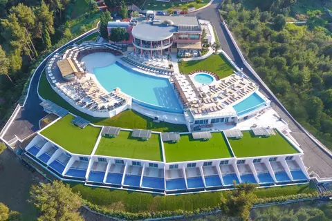 Alia Palace Luxury Resort Hotel & Villas in Πευκοχώρι — foto 4