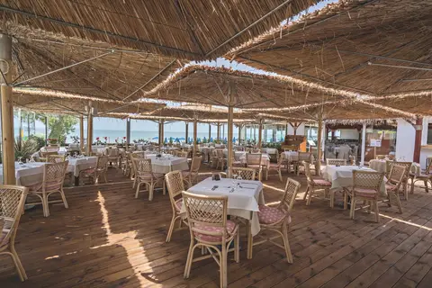 Happy Days Hotel in Παραδείσι — foto 8