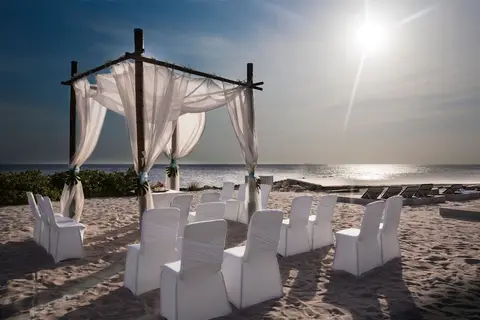 Papagayo Beach Hotel in Willemstad — foto 2