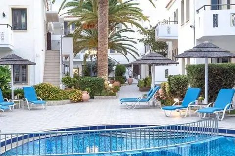 Flamingos Hotel in Chania — foto 2