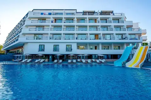 Imperial Turkiz Resort Hotel in Kemer