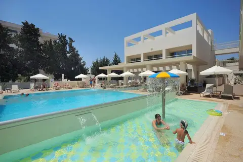 Nelia Gardens in Αγία Νάπα — foto 2