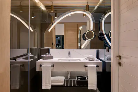 Lara Barut Collection in Muratpaşa — foto 18