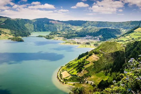 15 dg fly drive Sao Miguel Terceira Pico & Faial foto 1